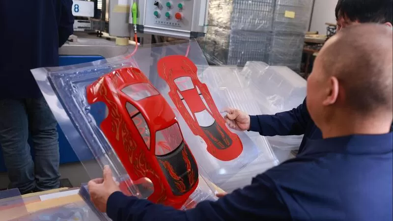 فريق إنتاج هيكل السيارة